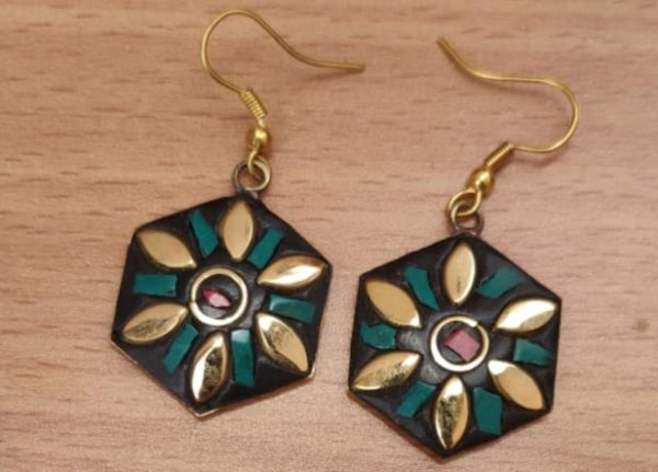 Elegant Handmade Oxidised  Earrings (LAQ01)